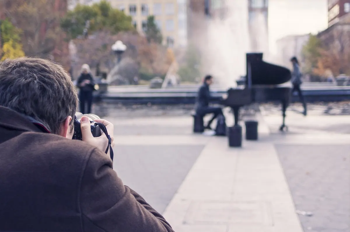 Common Mistakes in Beginner Street Photography (and How to Fix Them)