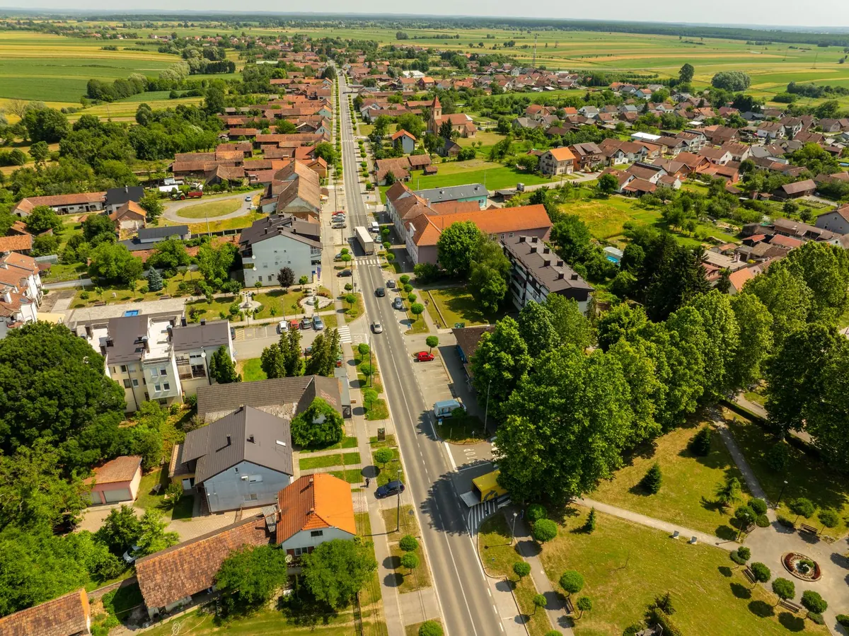 How to Plan a Local Creative Project in Your Town